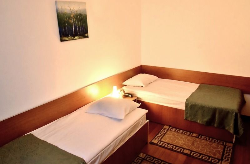 Hotel Amadeo Яссы Экстерьер фото